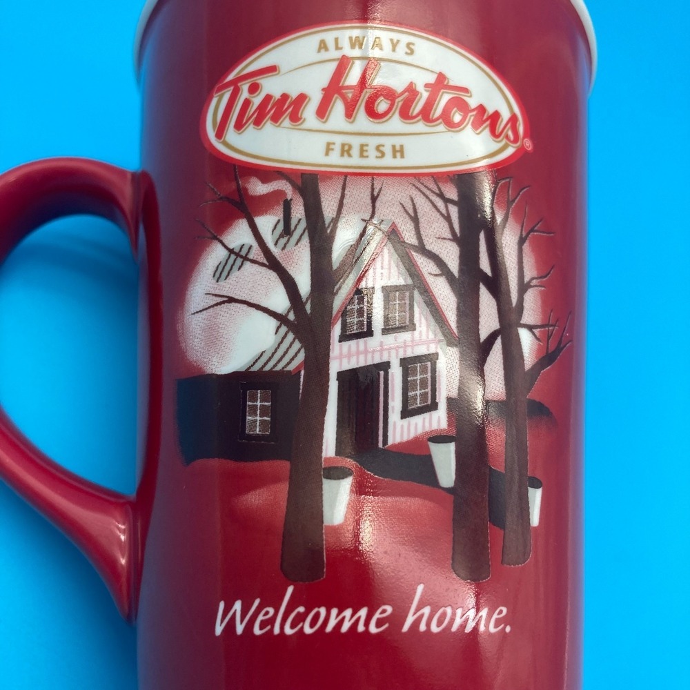 Tim Hortons Limited Edition #011 Welcome Home Bienvenue Chez Vous Mug Red House - Picture 2 of 8